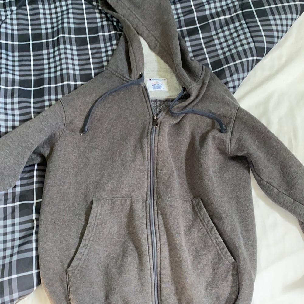 Zip up Champion men’s sweatshirt size small